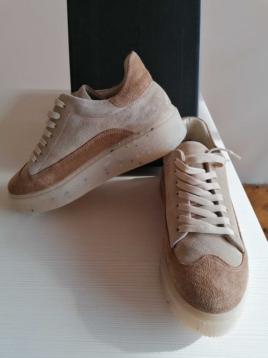 Нови не носени дамски обувки Bianki номер 37.