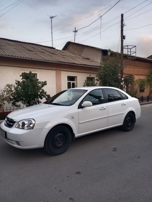 Chevrolet Lacetti 1.8