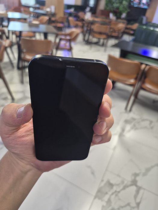 Iphone 12. 100% аккум Айфон 12 обмен