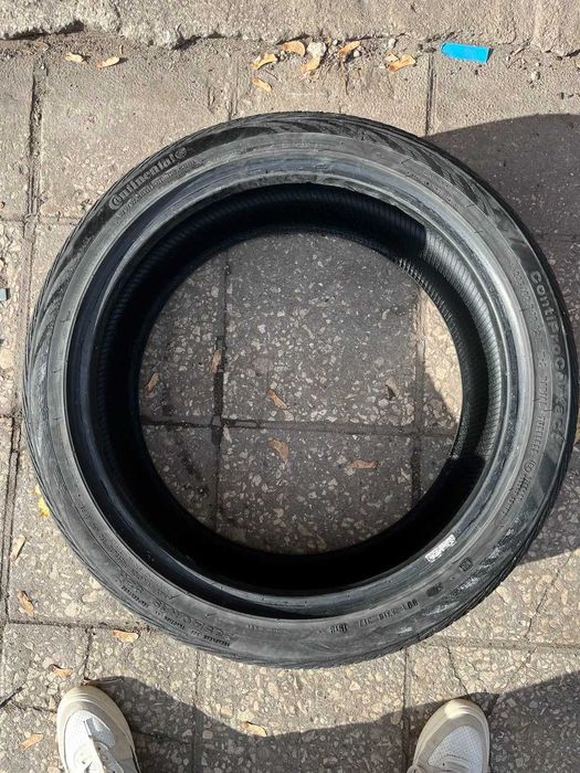 Всесезонни гуми Continental Pro Contact 235 40 19 - 4бр.