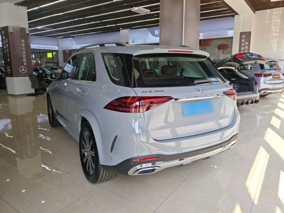 Mercedes-Benz GLE 350 Refreshed 4MATIC Stylish Edition