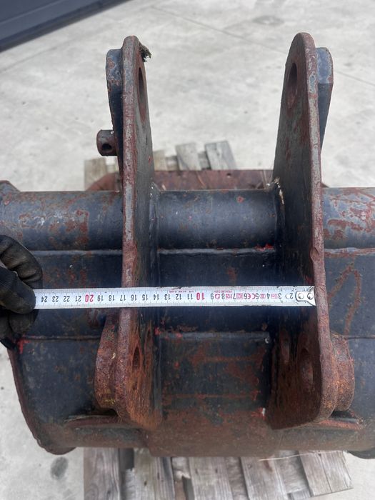 Cupa excavator/buldoexcavator bolturi 40 ,60 cm