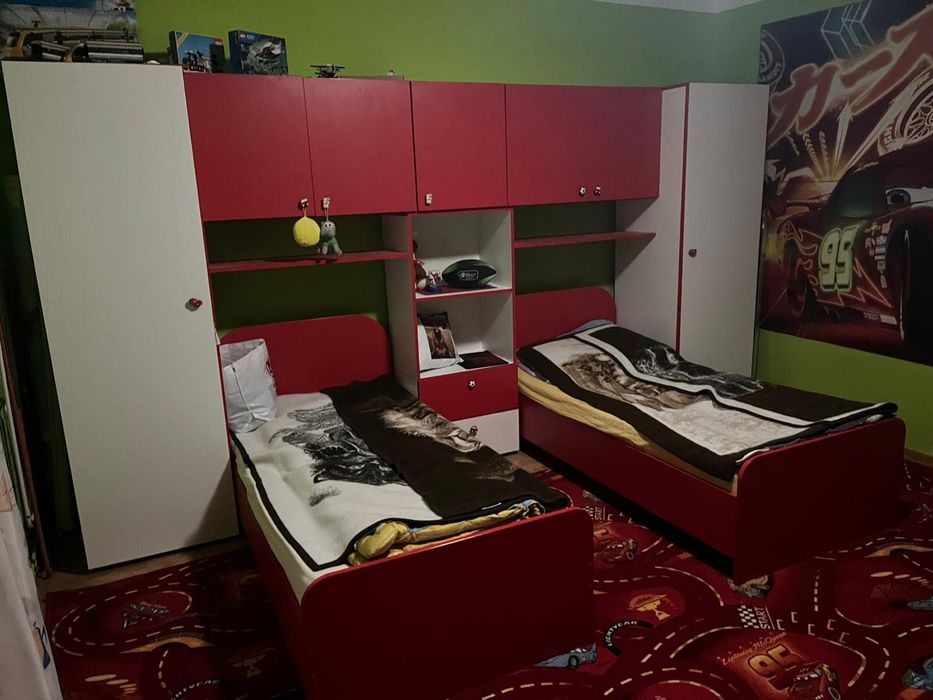 Vand mobilier copii