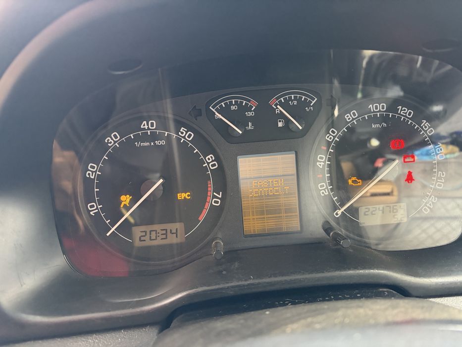 Skoda Octavia 1 1.600 cm2 Benzina