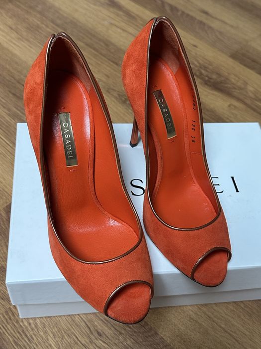 Pantofi CASADEI , nr 38, culoare Orange, piele nubuc