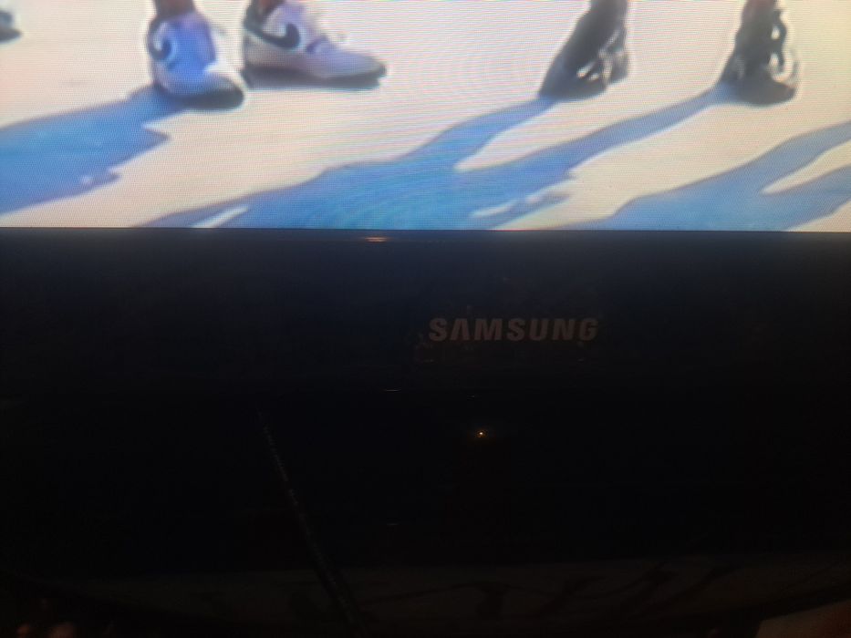 Samsung diagonala 75cm ca nou