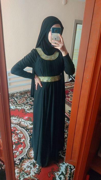 Vechirniy toʻy libosi