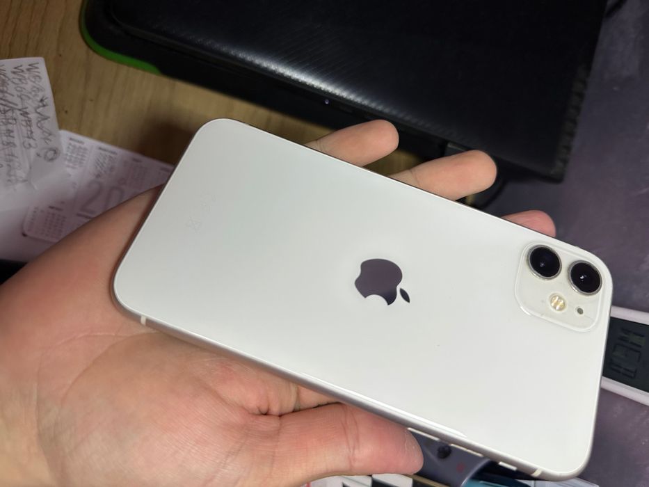 iPhone 6s iCloud 128gb и iPhone 11  без дисплей