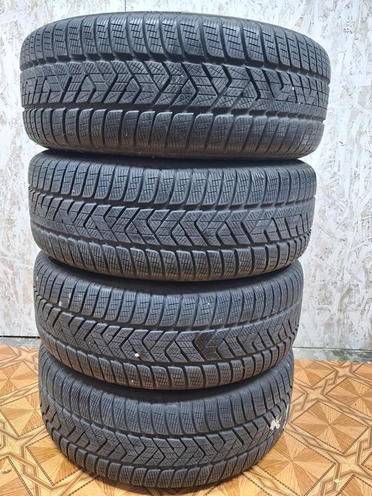 Set Roti/Jante Volvo XC90 235/55/19 pirelli  5x108
