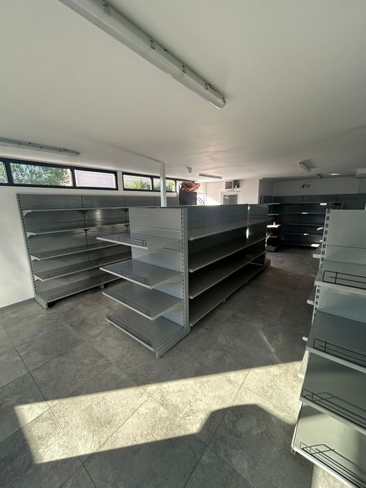 Rafturi Metalice Showroom Constanta