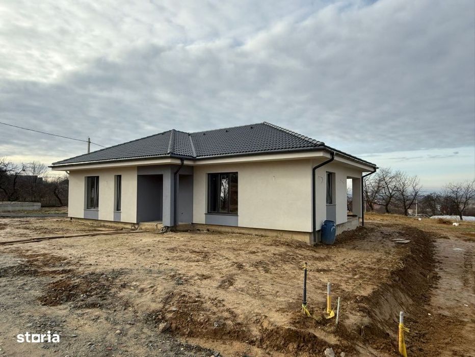 Casa noua, 114 mp utili, semifinisata – Satul Nou de Jos, tip Medite