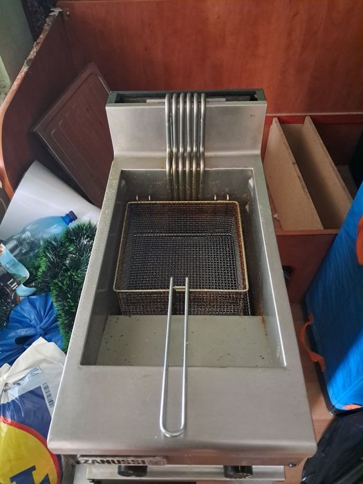 Friteuza 18L si grill electric de vanzare .