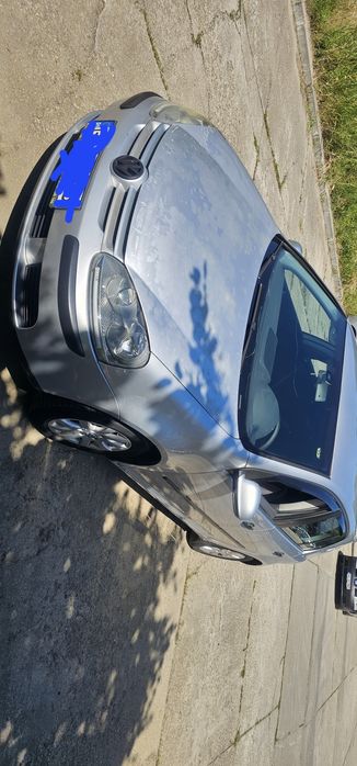 VAND GOLF 5 in perfecta stare de funcționare!