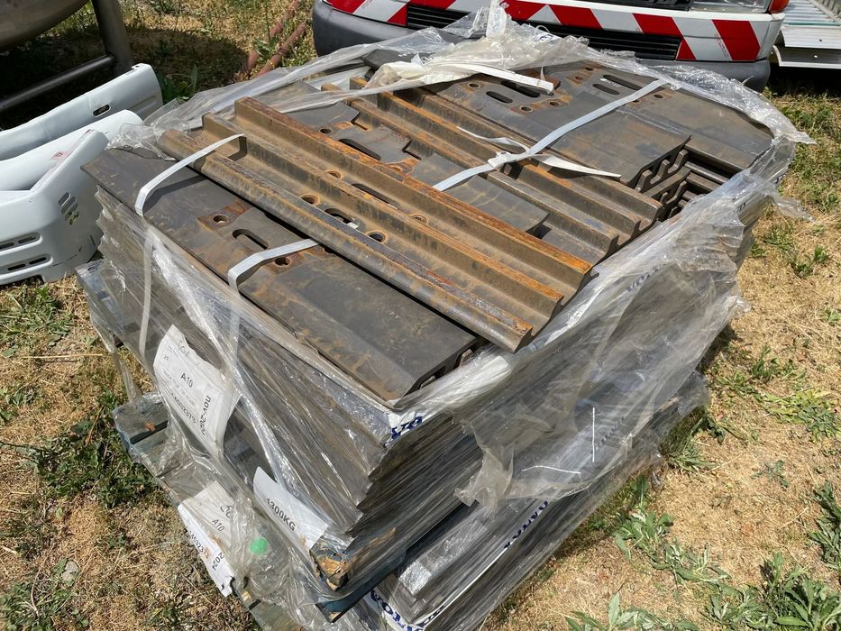 Papucii de senile 700mm pentru excavatoarele de 18-30 tone