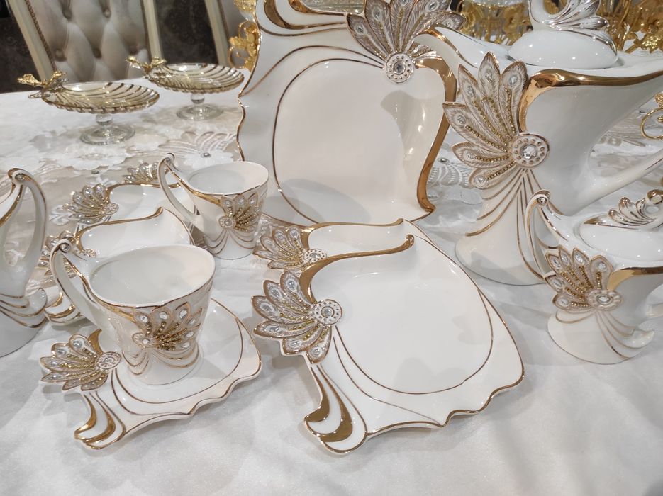 Дубай Сервиз тошли камплект келин сарпага зур