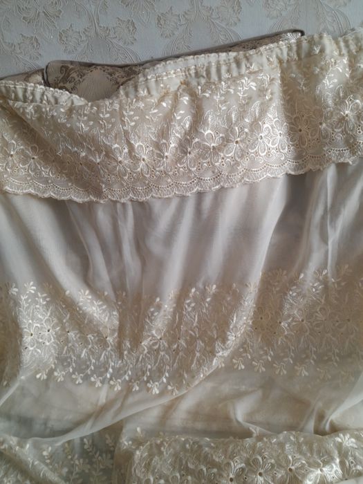 Продам тюль в отличном состоянии