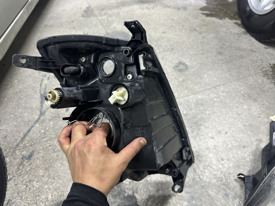 Продам фары лада гранта 1