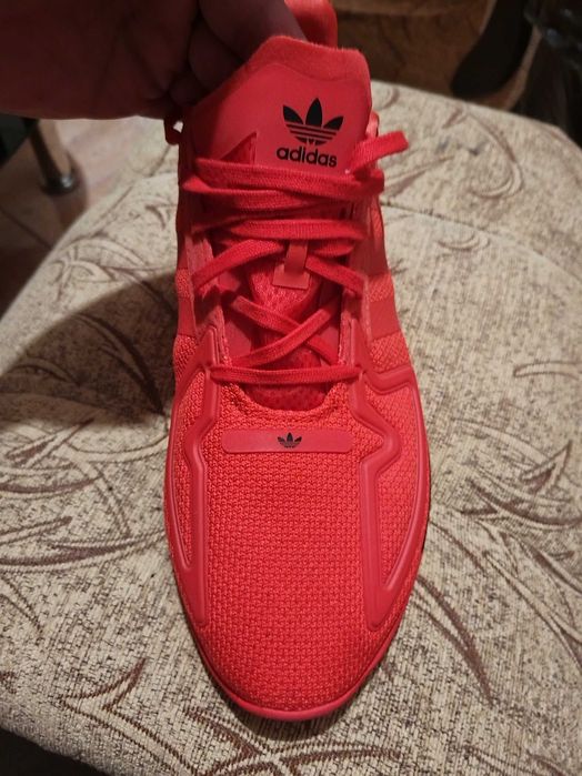 Маратонки Adidas