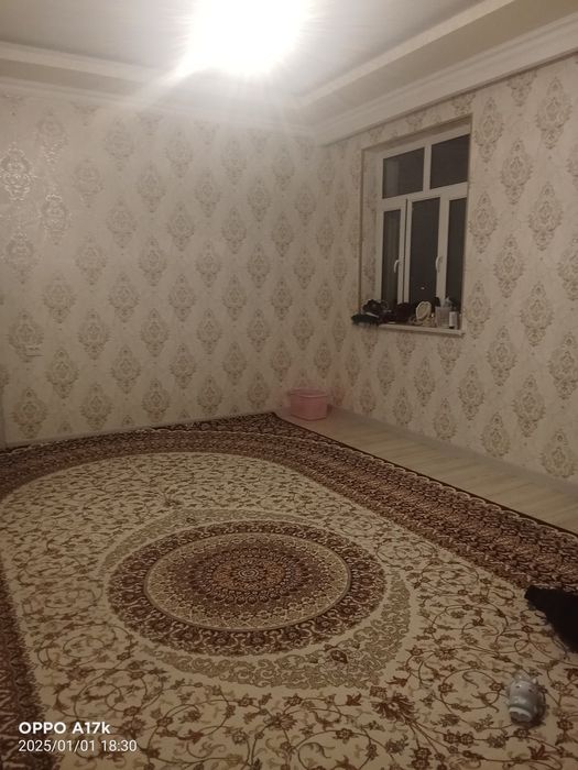 Уй сотилади Парвозда