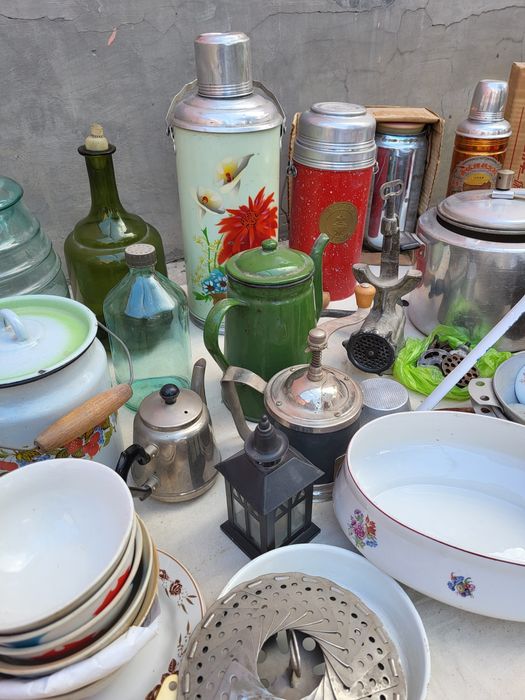 Мясорубка, термос, казан, ёмкости для хранения