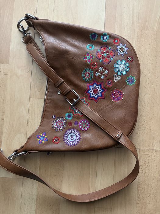 Чисто нова чанта Desigual