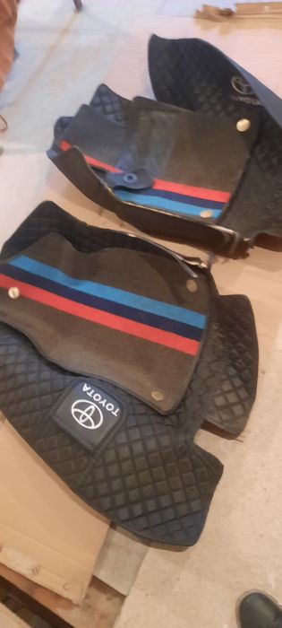 Коврики полики продается