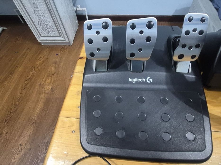 Logitech G29 Driving Force