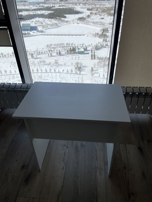 Продаётся стол для рабочего места