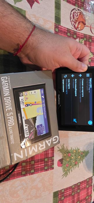 Навигация Garmin Drive 5 Pro карти за цяла Европа като нова в кутия