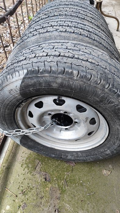 16ые Диски с баллонами УАЗ Нива Сузуки