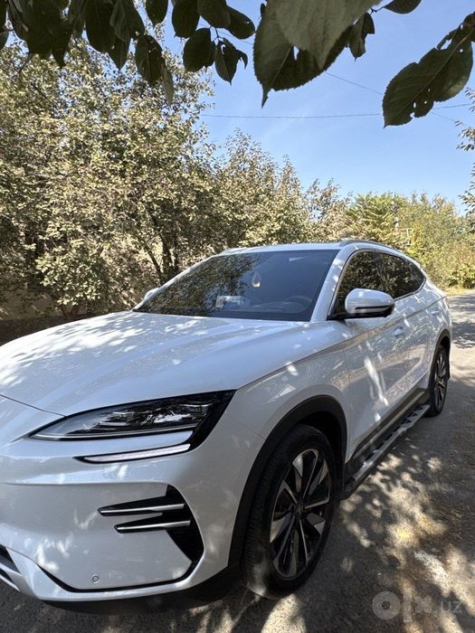 BYD 605 chempion restaling srochni sotiladi