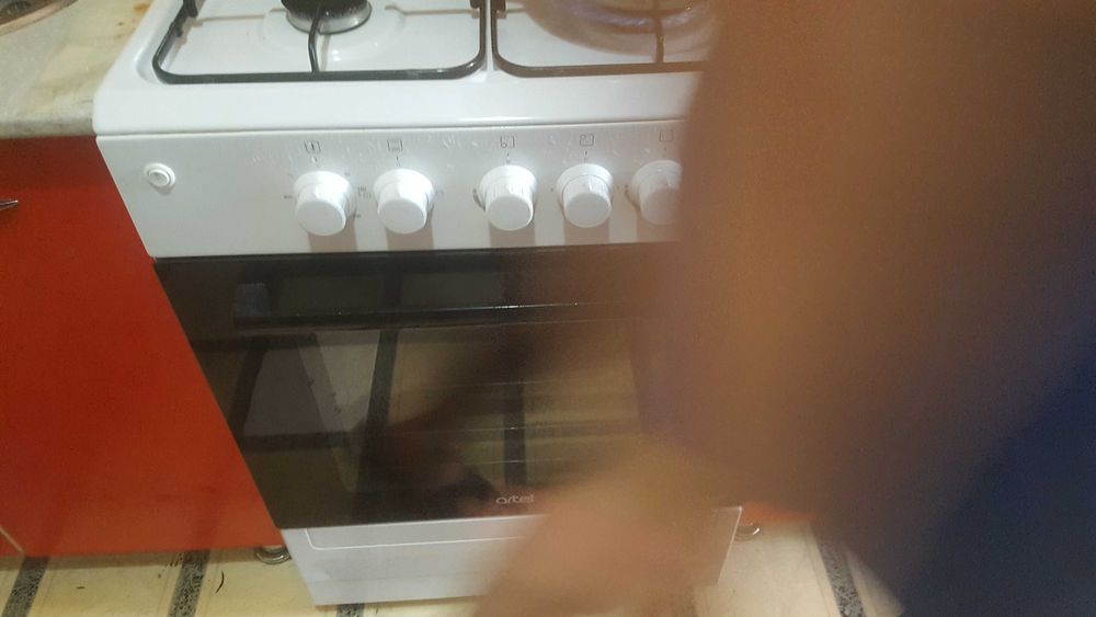 Продам газ плита