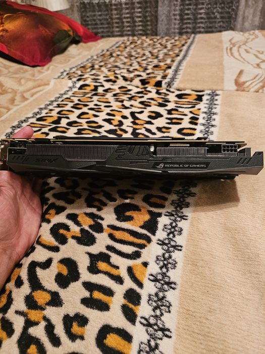 Продам Gtx 1070 8GB