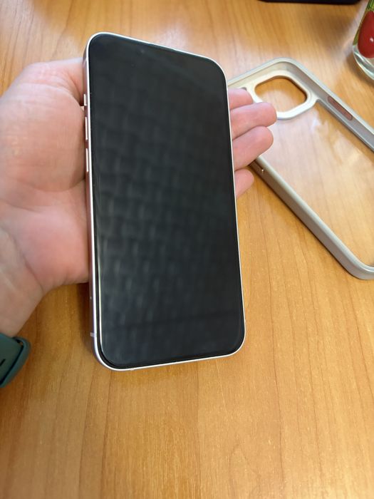 iPhone 13 отличное состояние
