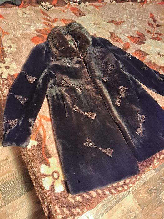 Продам шубу мутон