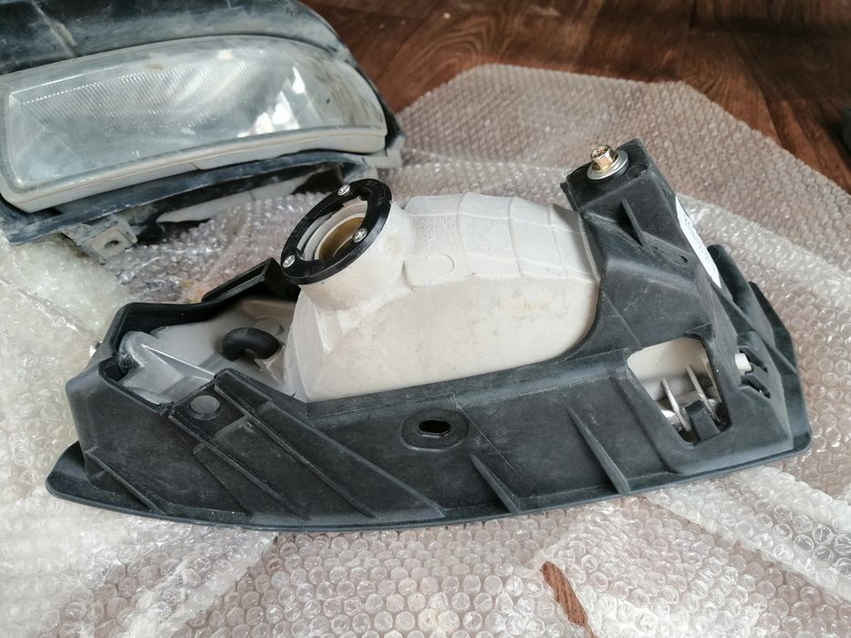 Туманник  toyota Ipsum рестайл, alphard