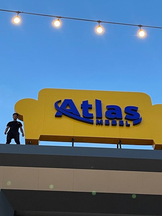 Tashqi reklama, bukva, banner.