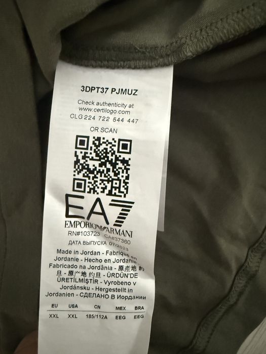 Продам футболки EA7