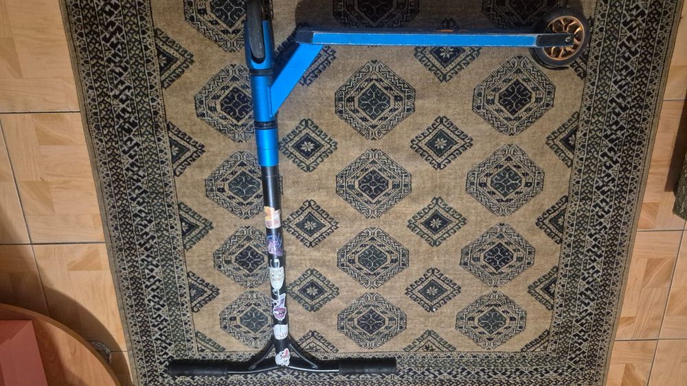 Трюковой самокат