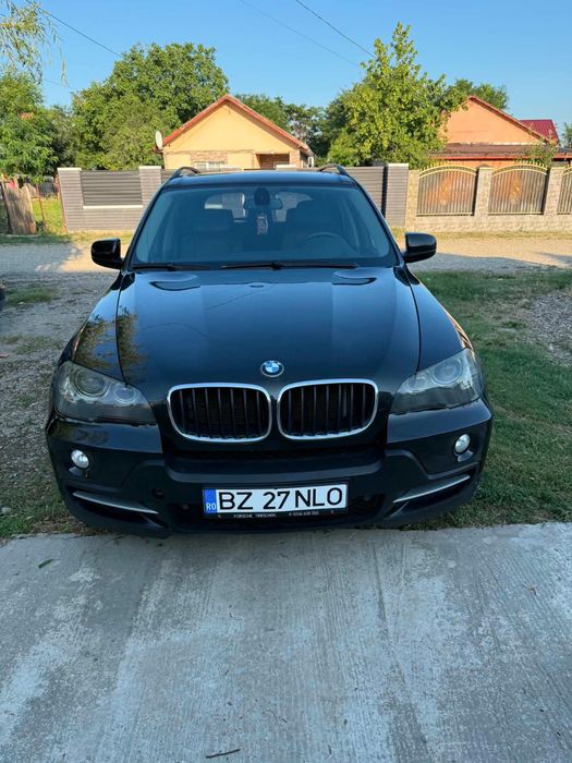 VAND/SCHIMB BMW X5 stare buna masina personala