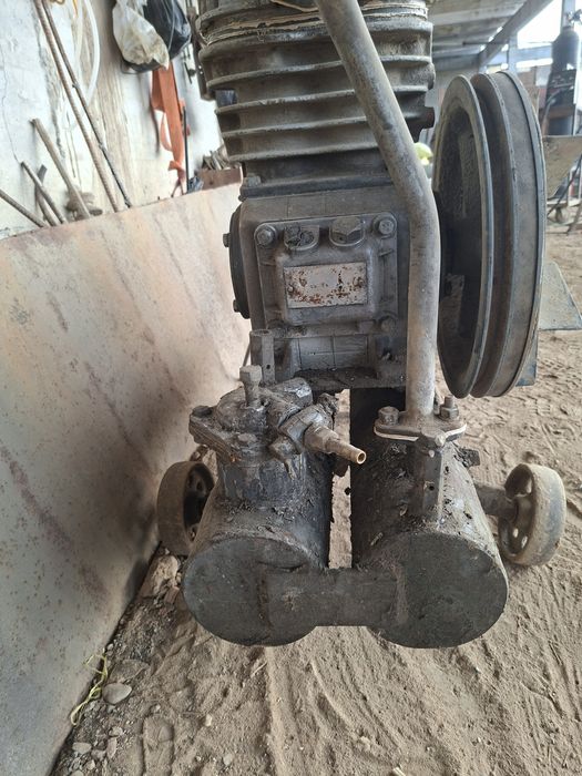 Кампресор сотилади