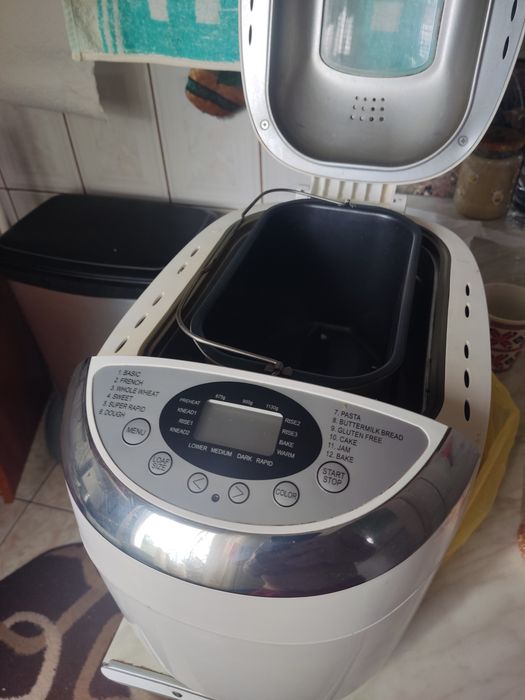 Mașină de facut pâine