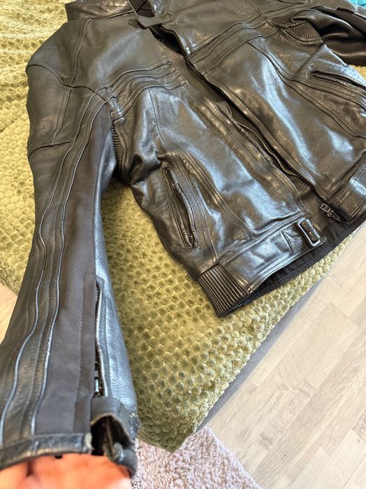 Мото яке Л размер във много добро състояние