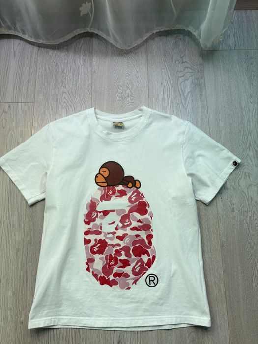 tricou bape alb cu roz