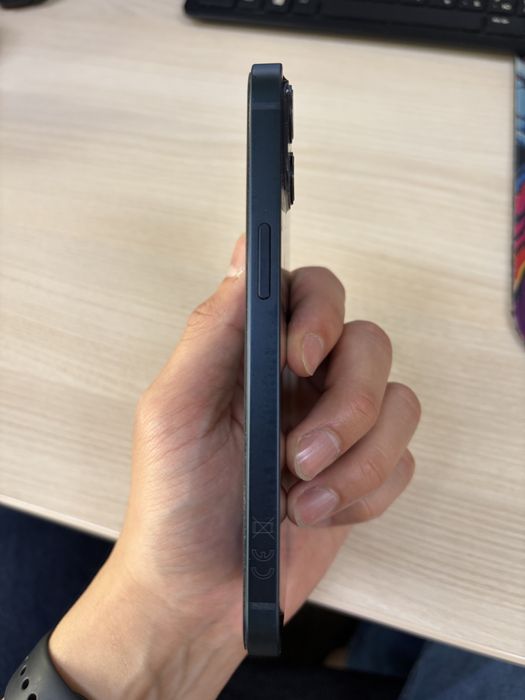 Продам Iphone 13 128Gb