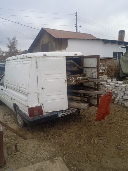 Продаем дрова сухие рубленные