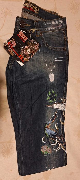 Blugi de damă Christian Dior noi, cu imprimeuri și broderii mărimea 27