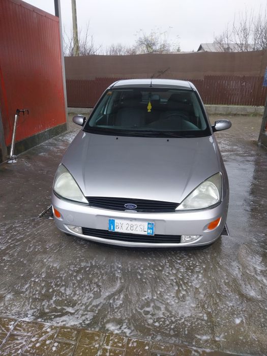 Ford Focus  2002
