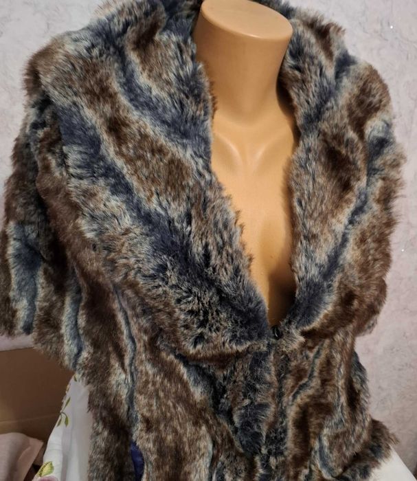 RARE Пончо/Пелерина от естествен косъм