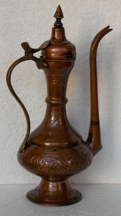 vas vechi 28 cm cupru bronz lucrat manual antichitati arta statueta